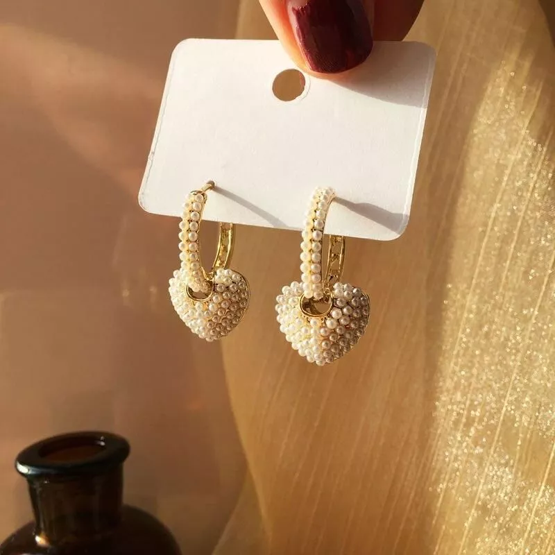 Kshmir New simple pearl heart-shaped pendant earrings temperament female earrings fashion simple heart-shaped earrings 2021 Kshmir New simple pearl heart-shaped pendant earrings temperament female earrings fashion simple heart-shaped earrings 2021